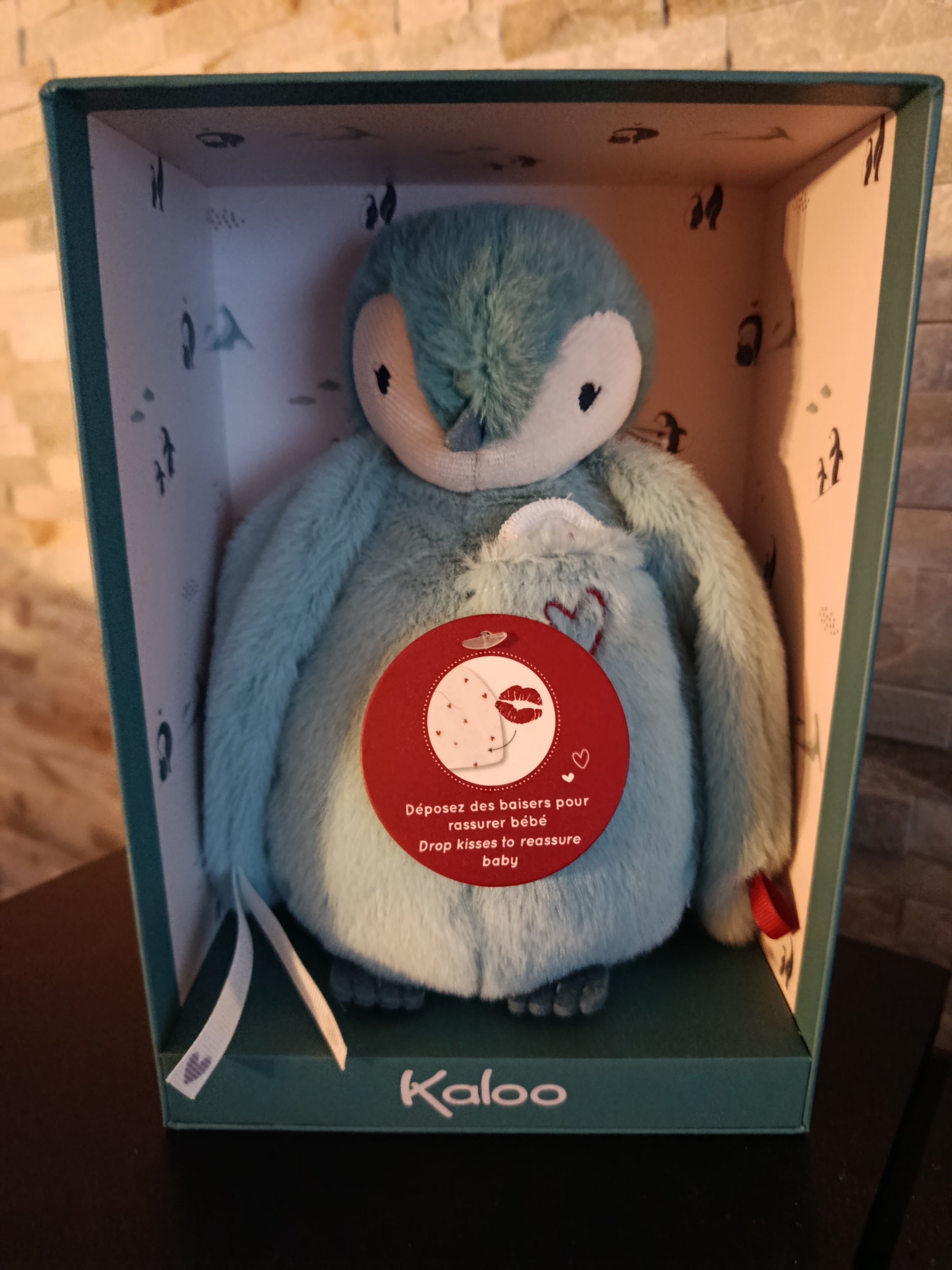 Peluche à bisous KALOO vert brodée.