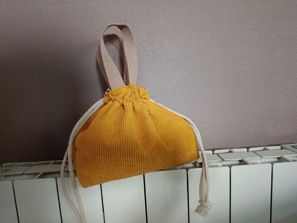Petit sac / bourse velours personnalisable en broderie