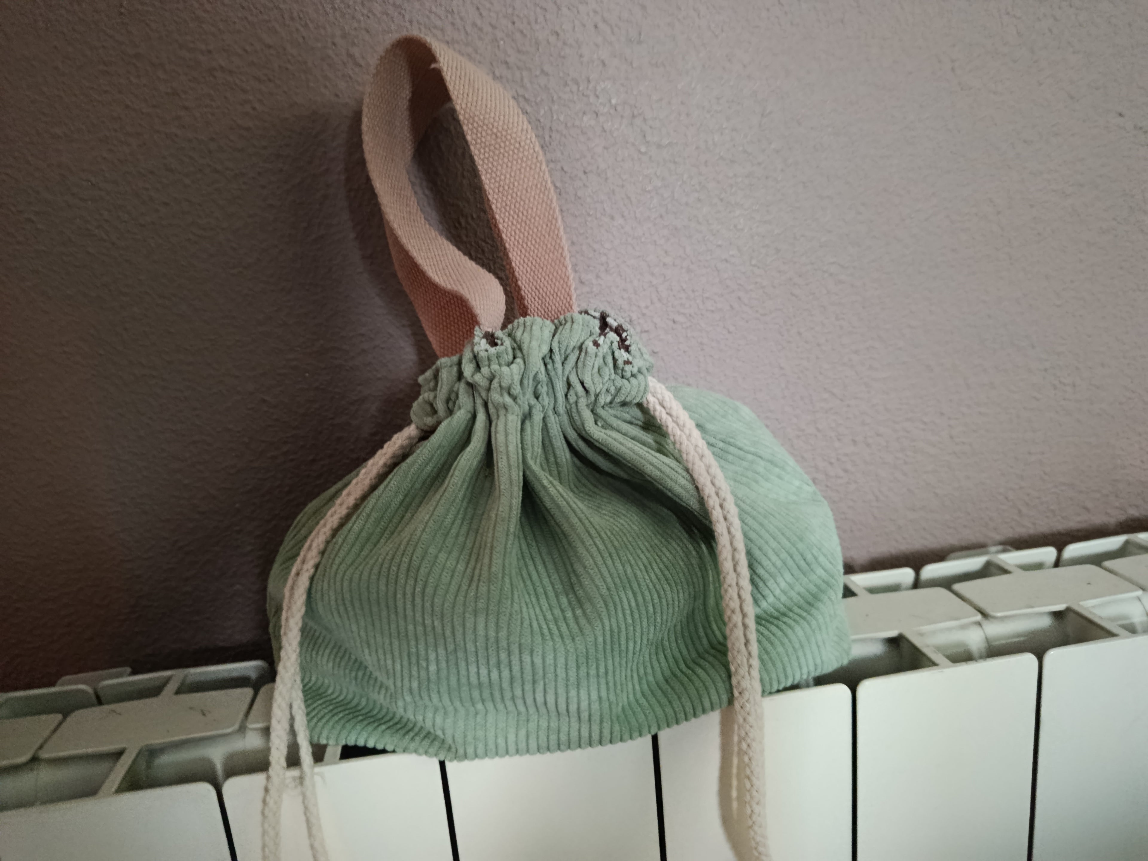 Petit sac / bourse velours personnalisable en broderie