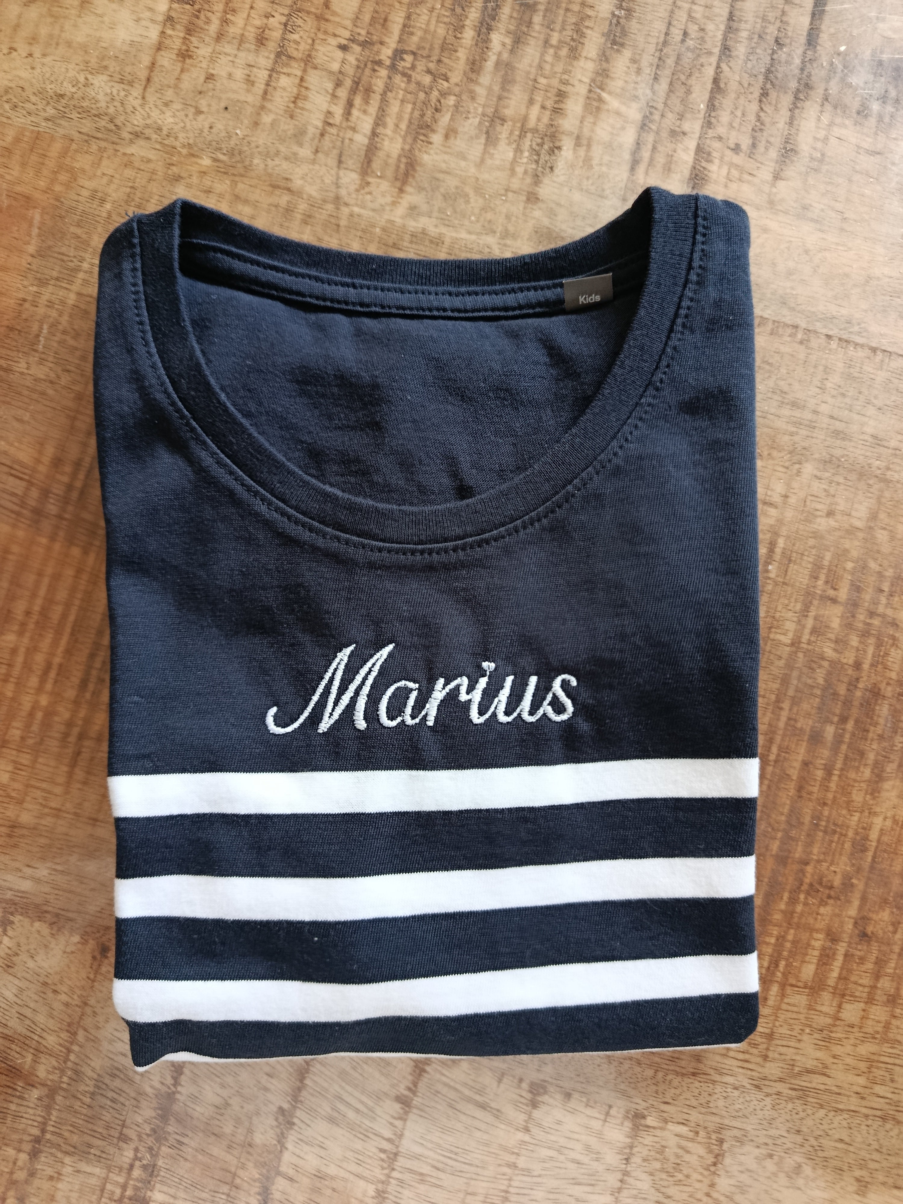 Marinière enfant brodée personnalisée